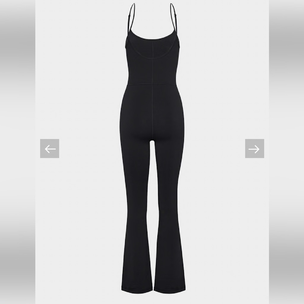 Aritzia Wilfred Free Divinity Kick Flare Jumpsuit